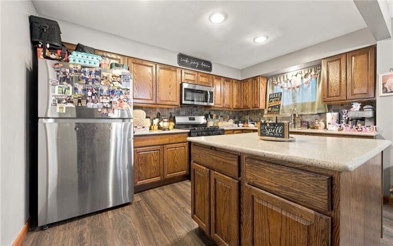 462 BARNEYS RUN ROAD, FREDERICKTOWN, 15333, 3 Bedroom Bedrooms, 8 Room Rooms,1.1 BathroomBathrooms,Residential,For Sale,BARNEYS RUN ROAD,1777218