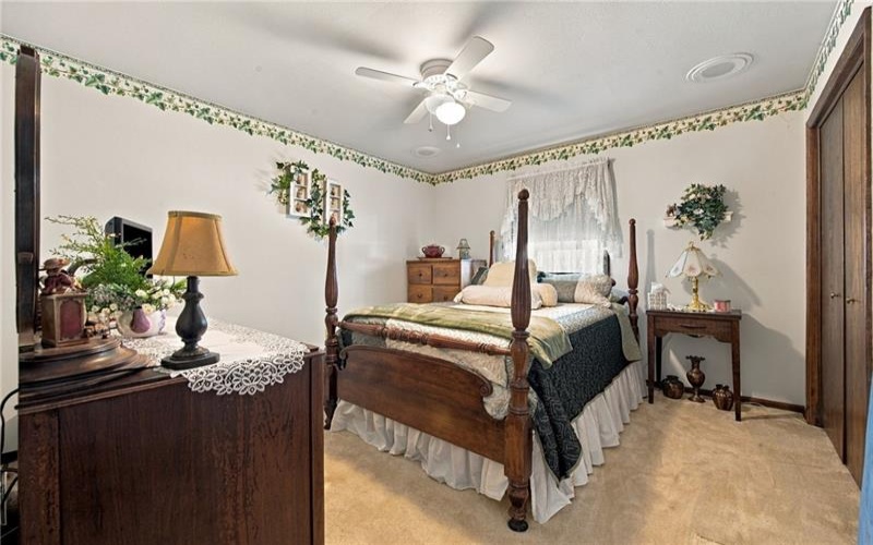 168 HAGUE LANE, UNIONTOWN, 15401, 3 Bedroom Bedrooms, 9 Room Rooms,2 BathroomBathrooms,Residential,For Sale,HAGUE LANE,1777223