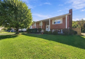 168 HAGUE LANE, UNIONTOWN, 15401, 3 Bedroom Bedrooms, 9 Room Rooms,2 BathroomBathrooms,Residential,For Sale,HAGUE LANE,1777223 168 HAGUE LANE, UNIONTOWN, 15401, 3 Bedroom Bedrooms, 9 Room Rooms,2 BathroomBathrooms,Residential,For Sale,HAGUE LANE,1777223