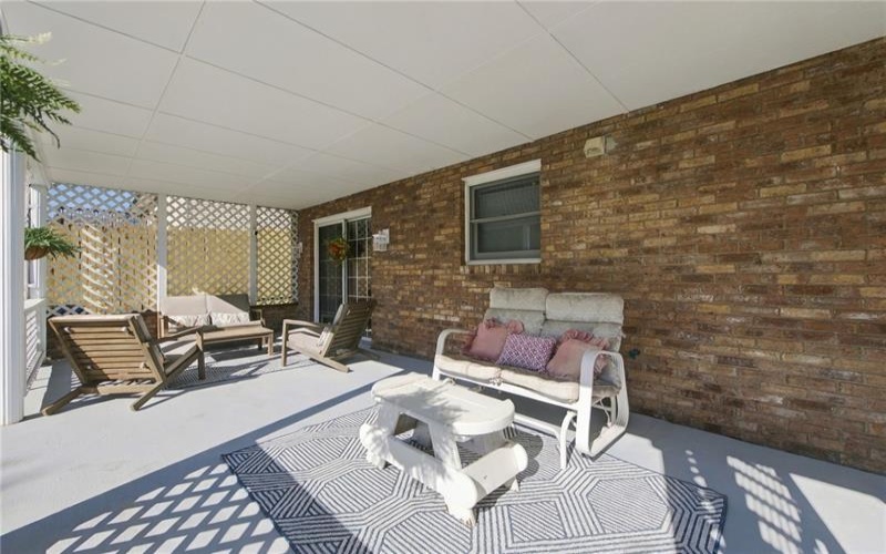 168 HAGUE LANE, UNIONTOWN, 15401, 3 Bedroom Bedrooms, 9 Room Rooms,2 BathroomBathrooms,Residential,For Sale,HAGUE LANE,1777223