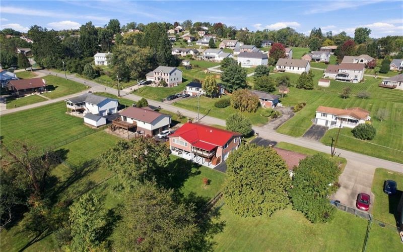 168 HAGUE LANE, UNIONTOWN, 15401, 3 Bedroom Bedrooms, 9 Room Rooms,2 BathroomBathrooms,Residential,For Sale,HAGUE LANE,1777223