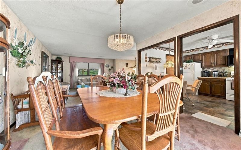 168 HAGUE LANE, UNIONTOWN, 15401, 3 Bedroom Bedrooms, 9 Room Rooms,2 BathroomBathrooms,Residential,For Sale,HAGUE LANE,1777223