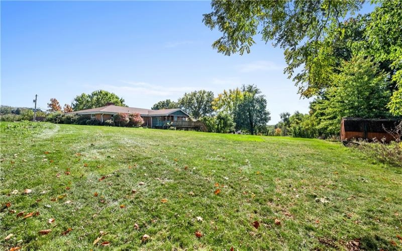 141 Marble Drive, McMurray, 15317, 4 Bedroom Bedrooms, 9 Room Rooms,3.1 BathroomBathrooms,Residential,For Sale,Marble Drive,1777863