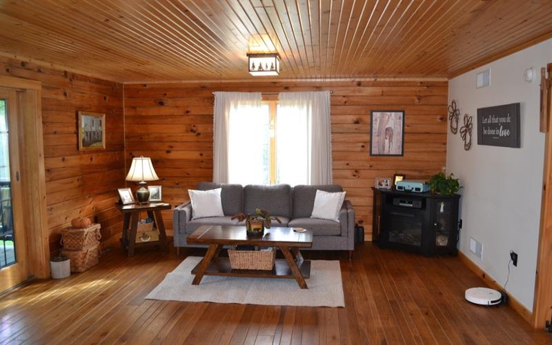 321 Banning Rd., Dawson, 15428, 2 Bedroom Bedrooms, 7 Room Rooms,3 BathroomBathrooms,Residential,For Sale,Banning Rd.,1778056