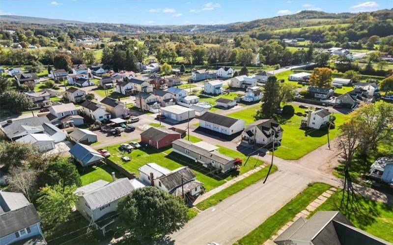 100 High Street, Meyersdale, 15552, 3 Bedroom Bedrooms, ,2 BathroomBathrooms,Residential,For Sale,High Street,1778060