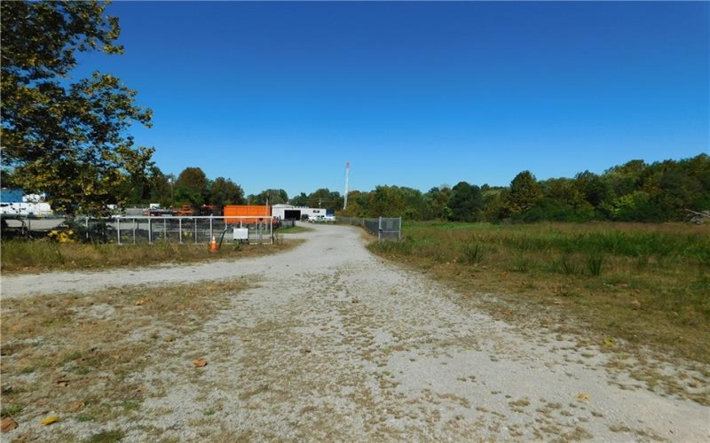 115 Richmond Street, Oliver, 15472, ,Commercial-industrial-business,For Sale,Richmond Street,1778101