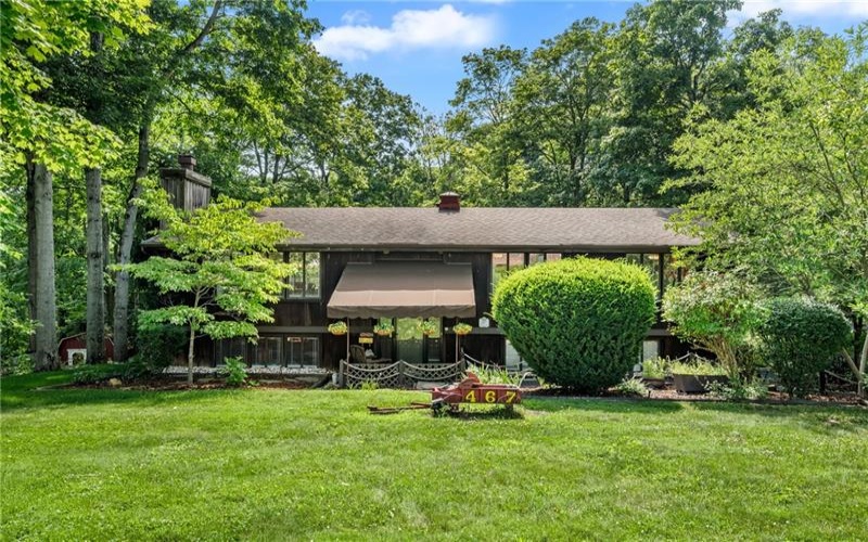 467 Hunting Creek Rd, Canonsburg, 15317, 3 Bedroom Bedrooms, ,3 BathroomBathrooms,Residential,For Sale,Hunting Creek Rd,1764234