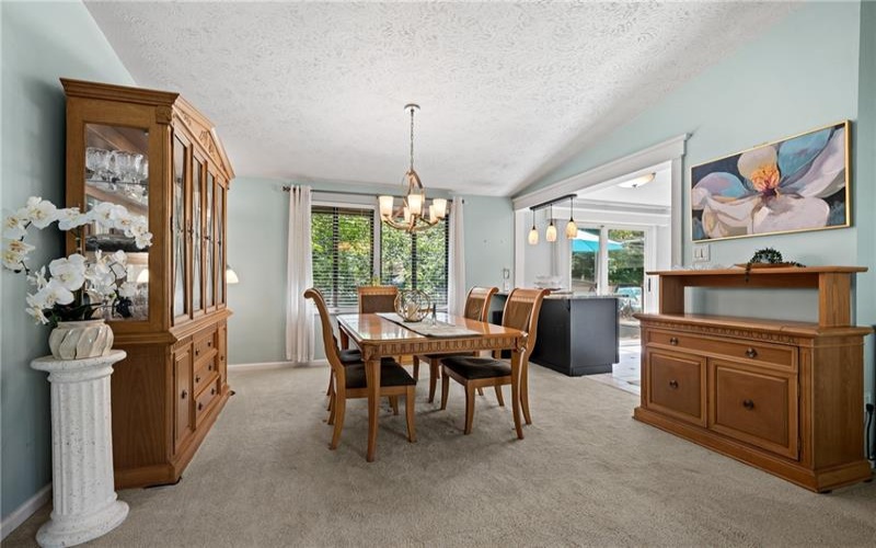 467 Hunting Creek Rd, Canonsburg, 15317, 3 Bedroom Bedrooms, ,3 BathroomBathrooms,Residential,For Sale,Hunting Creek Rd,1764234