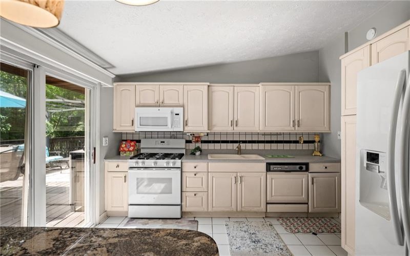 467 Hunting Creek Rd, Canonsburg, 15317, 3 Bedroom Bedrooms, ,3 BathroomBathrooms,Residential,For Sale,Hunting Creek Rd,1764234