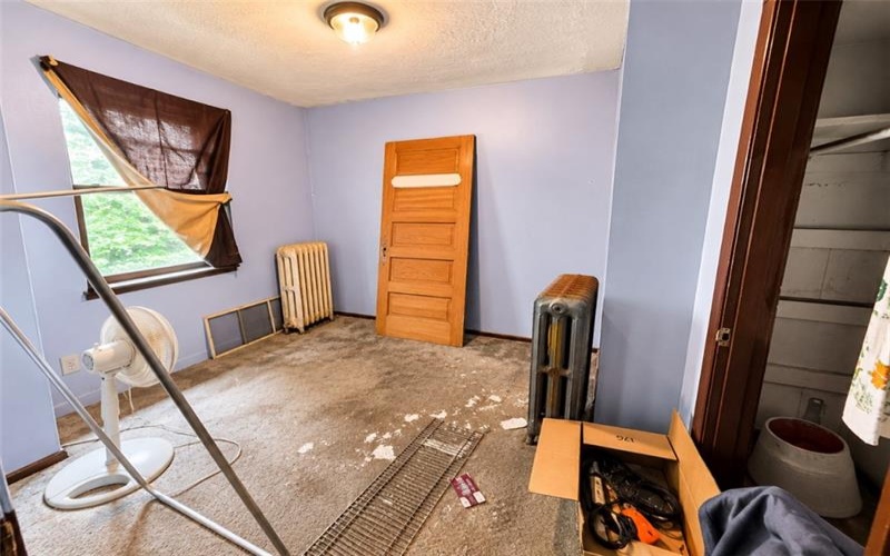 409 Prospect Ave, Donora, 15033, 3 Bedroom Bedrooms, ,2 BathroomBathrooms,Residential,For Sale,Prospect Ave,1778024