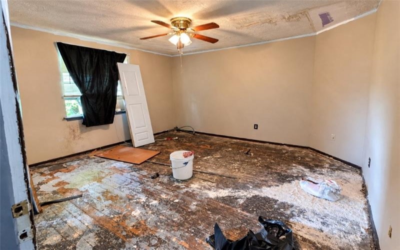 409 Prospect Ave, Donora, 15033, 3 Bedroom Bedrooms, ,2 BathroomBathrooms,Residential,For Sale,Prospect Ave,1778024