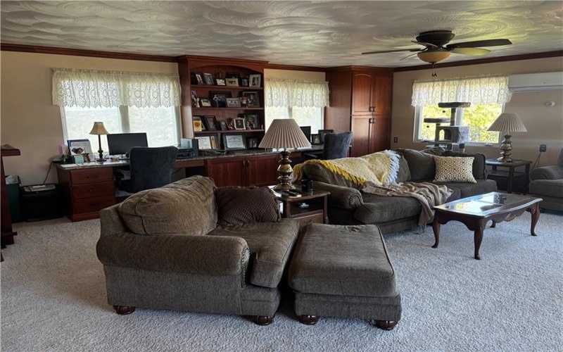 68 Redwood Ave, Uniontown, 15401, 3 Bedroom Bedrooms, 9 Room Rooms,2 BathroomBathrooms,Residential,For Sale,Redwood Ave,1778117