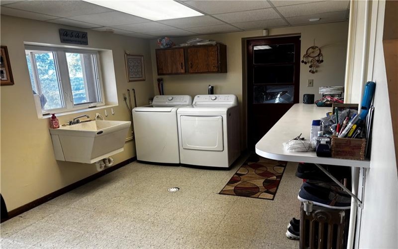 68 Redwood Ave, Uniontown, 15401, 3 Bedroom Bedrooms, 9 Room Rooms,2 BathroomBathrooms,Residential,For Sale,Redwood Ave,1778117