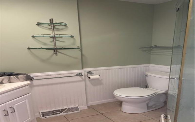 48 Mayflower Dr, Uniontown, 15401, 3 Bedroom Bedrooms, 8 Room Rooms,3 BathroomBathrooms,Residential,For Sale,Mayflower Dr,1778130