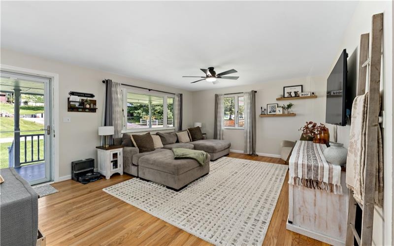 21 Cario Dr, Washington, 15301, 3 Bedroom Bedrooms, 8 Room Rooms,1 BathroomBathrooms,Residential,For Sale,Cario Dr,1771629