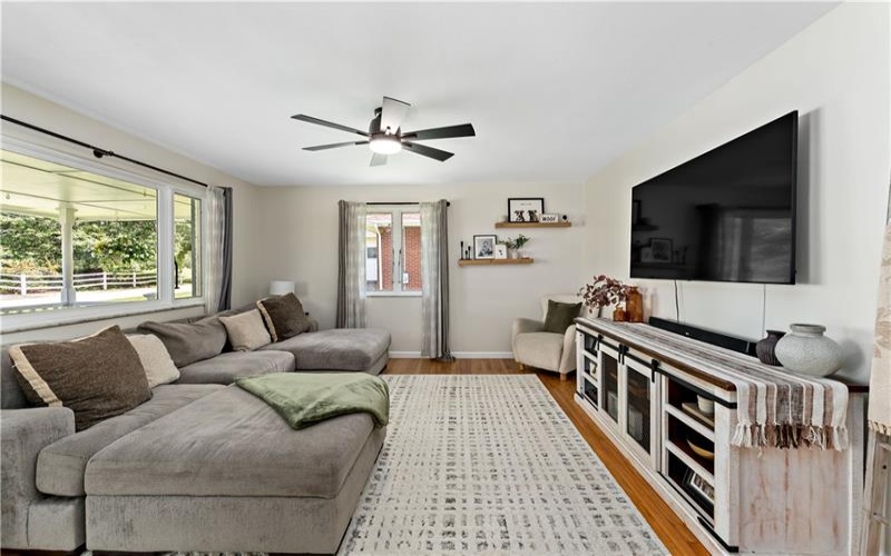 21 Cario Dr, Washington, 15301, 3 Bedroom Bedrooms, 8 Room Rooms,1 BathroomBathrooms,Residential,For Sale,Cario Dr,1771629