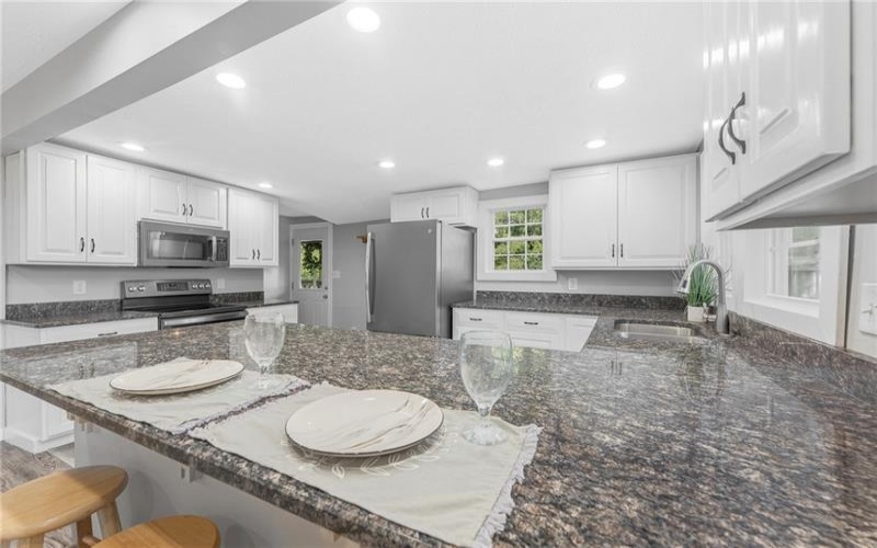 160 Starlite Road, Lemont Furnace, 15456, 2 Bedroom Bedrooms, 5 Room Rooms,2 BathroomBathrooms,Residential,For Sale,Starlite Road,1774479