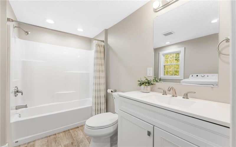 160 Starlite Road, Lemont Furnace, 15456, 2 Bedroom Bedrooms, 5 Room Rooms,2 BathroomBathrooms,Residential,For Sale,Starlite Road,1774479