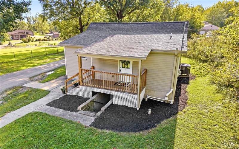 160 Starlite Road, Lemont Furnace, 15456, 2 Bedroom Bedrooms, 5 Room Rooms,2 BathroomBathrooms,Residential,For Sale,Starlite Road,1774479