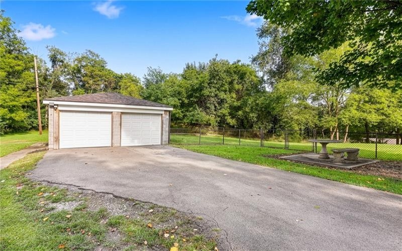 160 Starlite Road, Lemont Furnace, 15456, 2 Bedroom Bedrooms, 5 Room Rooms,2 BathroomBathrooms,Residential,For Sale,Starlite Road,1774479