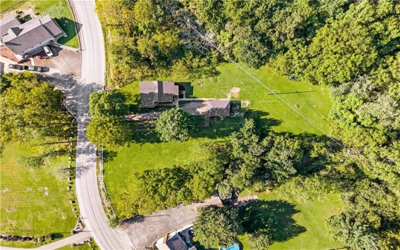 160 Starlite Road, Lemont Furnace, 15456, 2 Bedroom Bedrooms, 5 Room Rooms,2 BathroomBathrooms,Residential,For Sale,Starlite Road,1774479