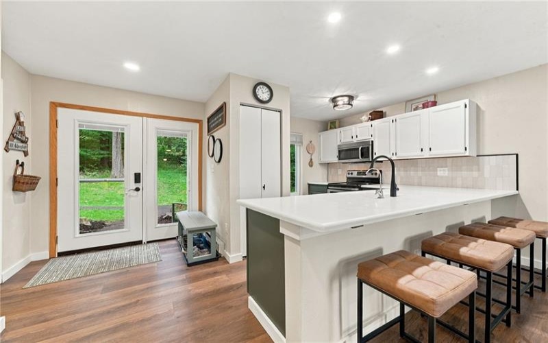 1803 Eagles Ridge Court, Hidden Valley, 15502, 3 Bedroom Bedrooms, 8 Room Rooms,2.1 BathroomBathrooms,Residential,For Sale,Eagles Ridge Court,1775397