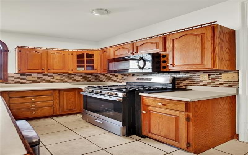 35 Solomon St, Belle Vernon, 15012, 4 Bedroom Bedrooms, 13 Room Rooms,2.2 BathroomBathrooms,Residential,For Sale,Solomon St,1777559