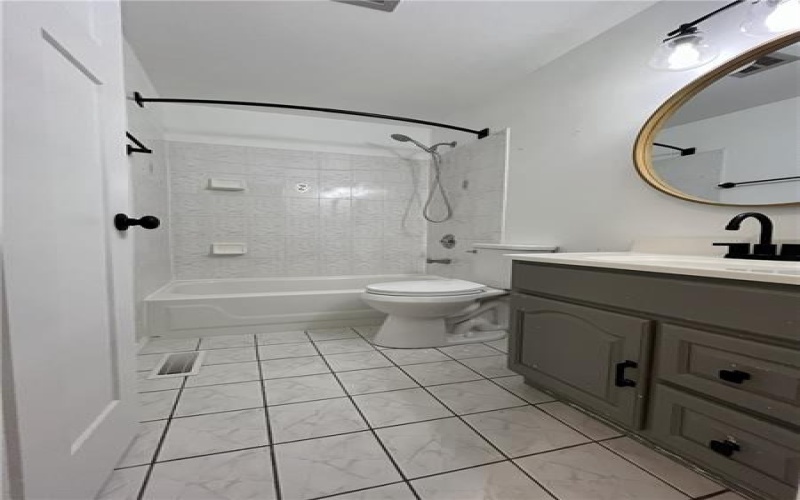 103 Hickory Cir, Canonsburg, 15317, 3 Bedroom Bedrooms, 8 Room Rooms,1.1 BathroomBathrooms,Residential,For Sale,Hickory Cir,1777654