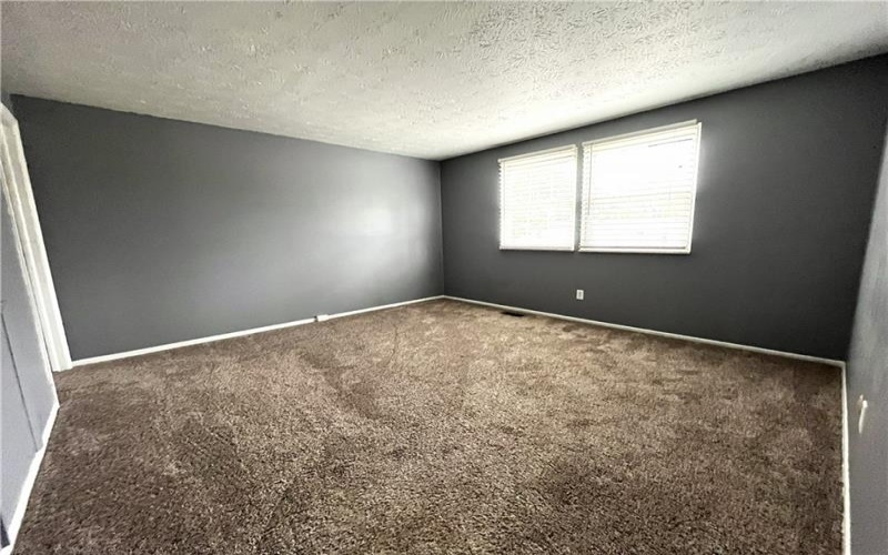 103 Hickory Cir, Canonsburg, 15317, 3 Bedroom Bedrooms, 8 Room Rooms,1.1 BathroomBathrooms,Residential,For Sale,Hickory Cir,1777654
