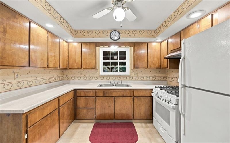 121 Oak Hill Dr, Washington, 15301, 3 Bedroom Bedrooms, 9 Room Rooms,2 BathroomBathrooms,Residential,For Sale,Oak Hill Dr,1777772