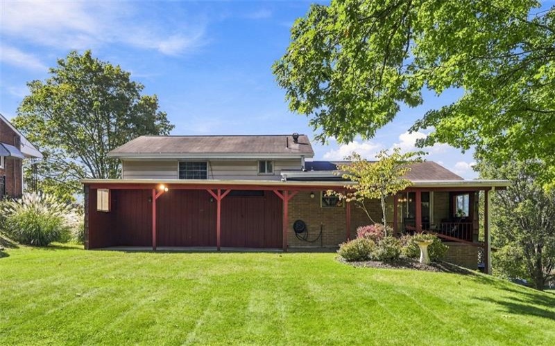 121 Oak Hill Dr, Washington, 15301, 3 Bedroom Bedrooms, 9 Room Rooms,2 BathroomBathrooms,Residential,For Sale,Oak Hill Dr,1777772