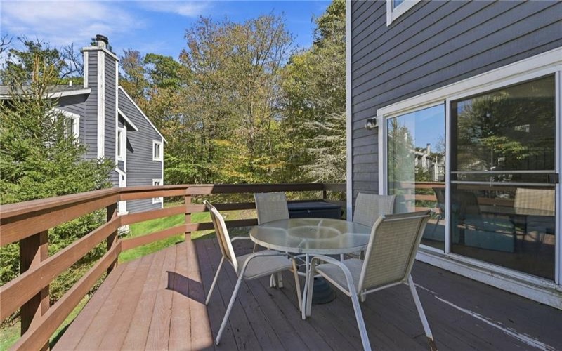 1846 Eagles Ridge Way, Hidden Valley, 15502, 3 Bedroom Bedrooms, 8 Room Rooms,2.1 BathroomBathrooms,Residential,For Sale,Eagles Ridge Way,1777854