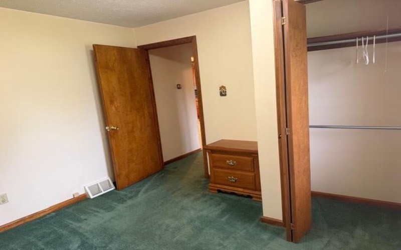 1409 Gun Club Rd, Uniontown, 15401, 2 Bedroom Bedrooms, ,1.1 BathroomBathrooms,Residential,For Sale,Gun Club Rd,1778245