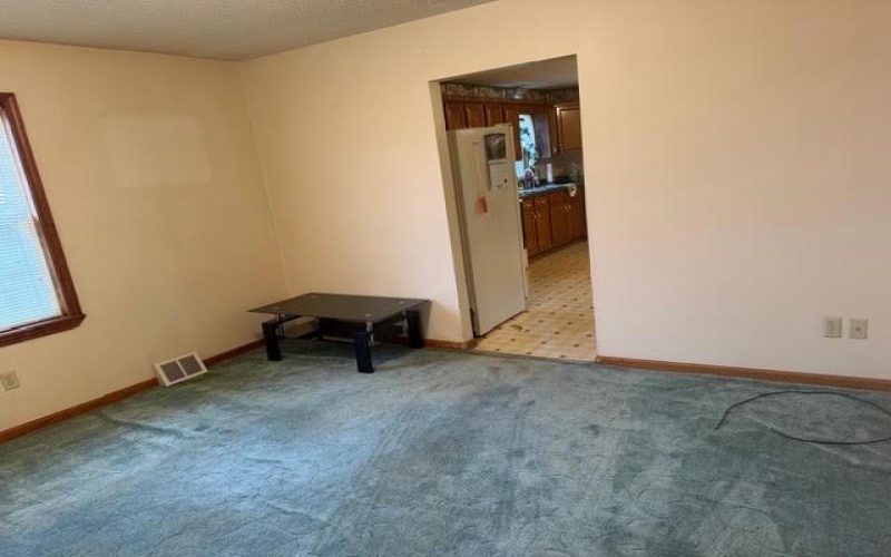 1409 Gun Club Rd, Uniontown, 15401, 2 Bedroom Bedrooms, ,1.1 BathroomBathrooms,Residential,For Sale,Gun Club Rd,1778245