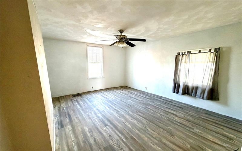 118-120 Carnegie Ave, Connellsville, 15425, ,Multi-unit,For Sale,Carnegie Ave,1778293