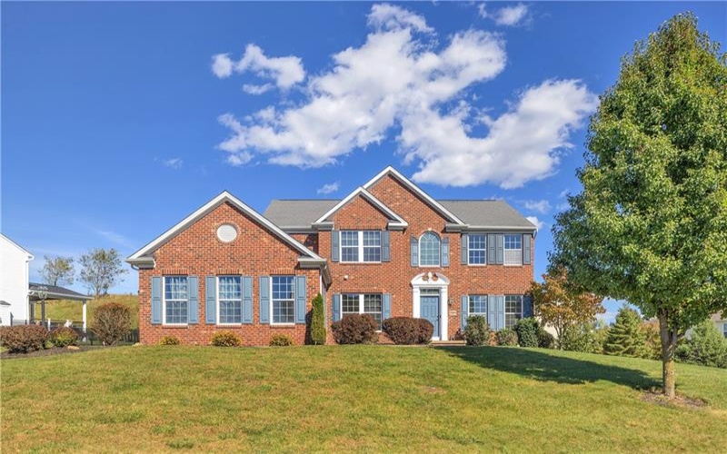 2084 Majestic Dr, Canonsburg, 15317, 4 Bedroom Bedrooms, ,3.1 BathroomBathrooms,Residential,For Sale,Majestic Dr,1778589