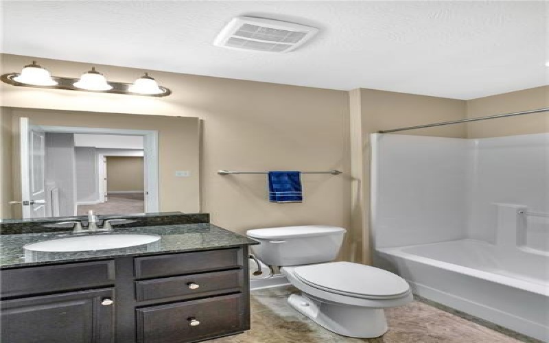 2084 Majestic Dr, Canonsburg, 15317, 4 Bedroom Bedrooms, ,3.1 BathroomBathrooms,Residential,For Sale,Majestic Dr,1778589