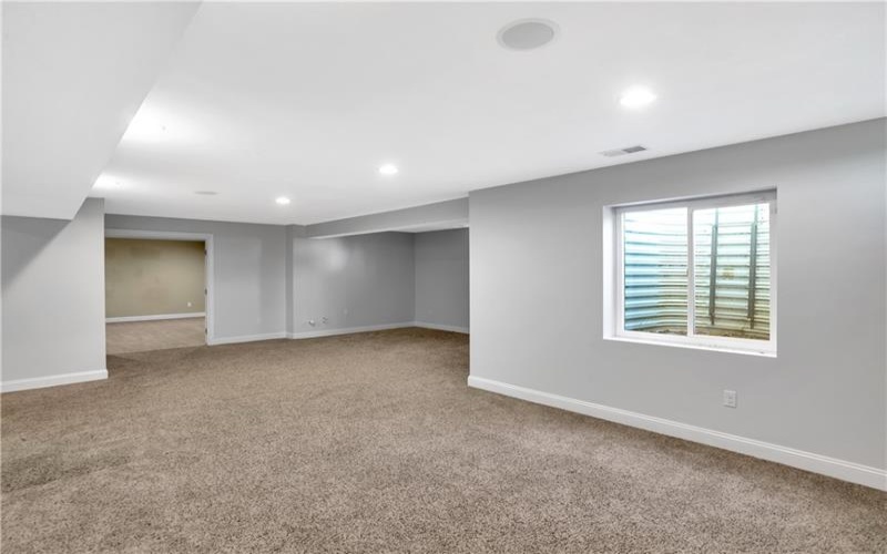 2084 Majestic Dr, Canonsburg, 15317, 4 Bedroom Bedrooms, ,3.1 BathroomBathrooms,Residential,For Sale,Majestic Dr,1778589