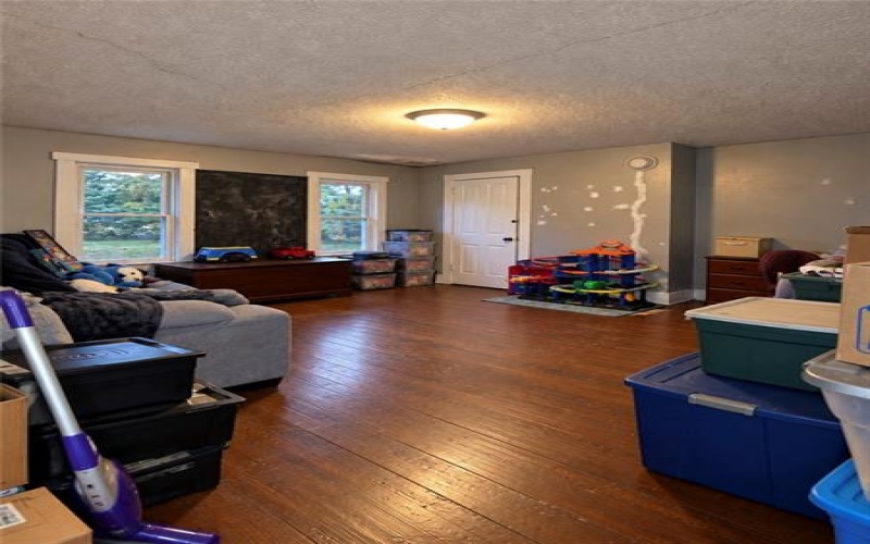 46 Chapel Hill Rd, Claysville, 15323, 4 Bedroom Bedrooms, 7 Room Rooms,3 BathroomBathrooms,Residential,For Sale,Chapel Hill Rd,1778610