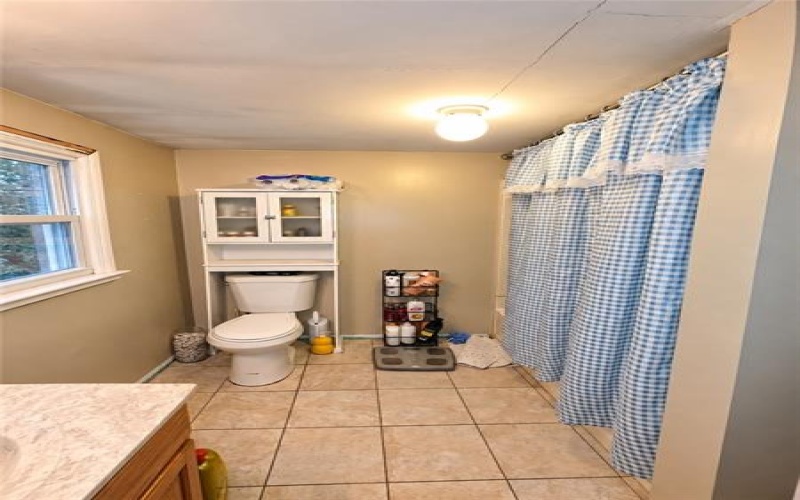 46 Chapel Hill Rd, Claysville, 15323, 4 Bedroom Bedrooms, 7 Room Rooms,3 BathroomBathrooms,Residential,For Sale,Chapel Hill Rd,1778610