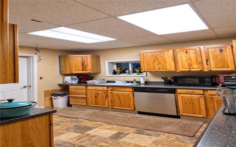 46 Chapel Hill Rd, Claysville, 15323, 4 Bedroom Bedrooms, 7 Room Rooms,3 BathroomBathrooms,Residential,For Sale,Chapel Hill Rd,1778610