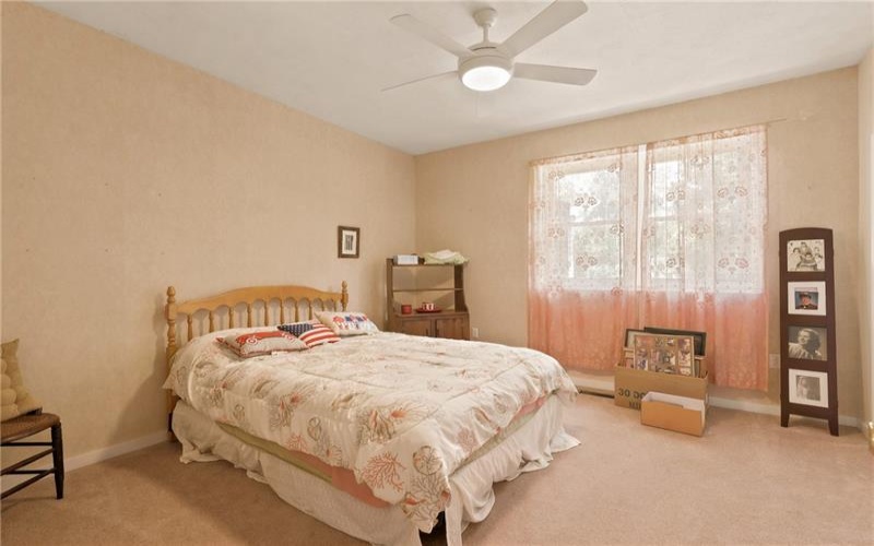 555 Blough Rd, Boswell, 15531, 3 Bedroom Bedrooms, ,3.1 BathroomBathrooms,Residential,For Sale,Blough Rd,1762270