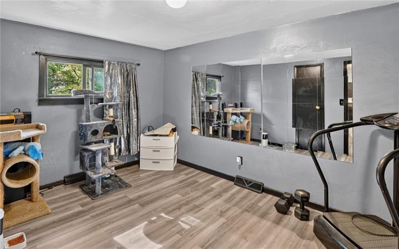 662 Joffre-Bulger Rd, Bulger, 15019, 2 Bedroom Bedrooms, ,1 BathroomBathrooms,Residential,For Sale,Joffre-Bulger Rd,1778646