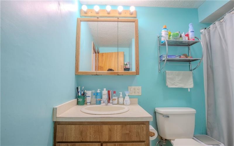 29 Crest St, Uniontown, 15401, 3 Bedroom Bedrooms, ,1 BathroomBathrooms,Residential,For Sale,Crest St,1778753