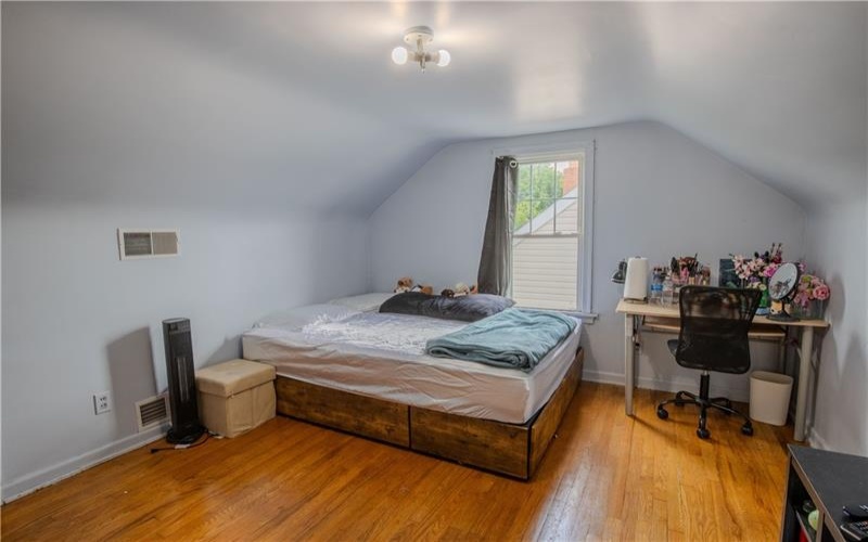 29 Crest St, Uniontown, 15401, 3 Bedroom Bedrooms, ,1 BathroomBathrooms,Residential,For Sale,Crest St,1778753