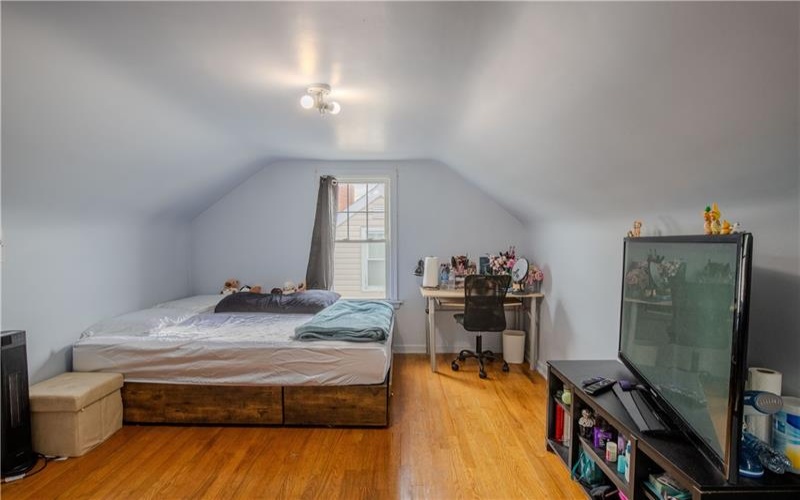 29 Crest St, Uniontown, 15401, 3 Bedroom Bedrooms, ,1 BathroomBathrooms,Residential,For Sale,Crest St,1778753