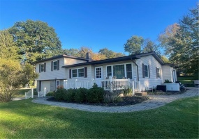 126 Edgemont Rd, Ligonier, 15658, 3 Bedroom Bedrooms, 9 Room Rooms,2 BathroomBathrooms,Residential,For Sale,Edgemont Rd,1778736 126 Edgemont Rd, Ligonier, 15658, 3 Bedroom Bedrooms, 9 Room Rooms,2 BathroomBathrooms,Residential,For Sale,Edgemont Rd,1778736
