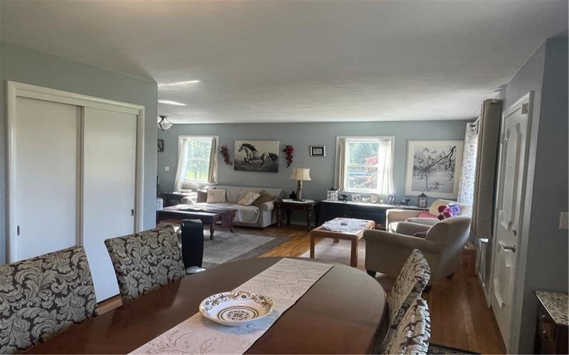 126 Edgemont Rd, Ligonier, 15658, 3 Bedroom Bedrooms, 9 Room Rooms,2 BathroomBathrooms,Residential,For Sale,Edgemont Rd,1778736
