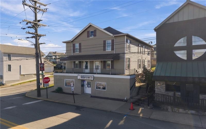 1501 BROAD STREET, 15601, 15601, ,Multi-unit,For Sale,BROAD STREET,1778749
