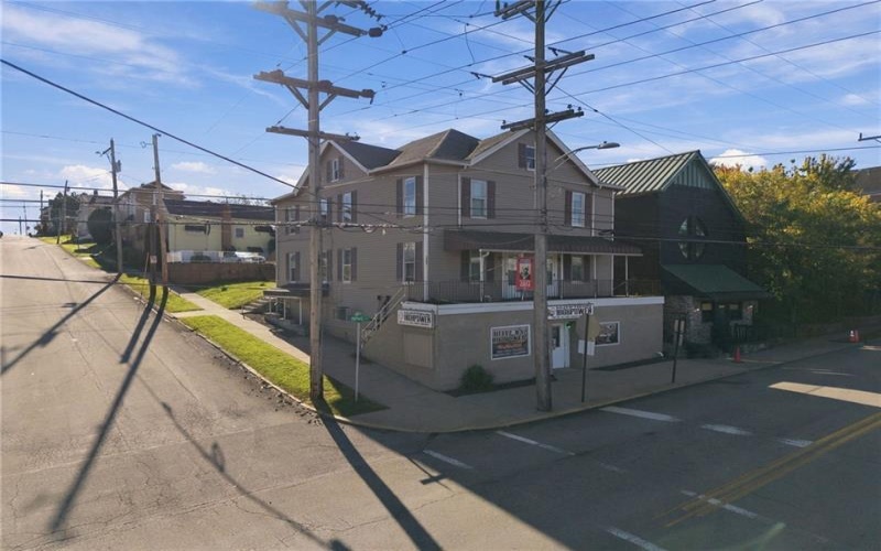 1501 BROAD STREET, 15601, 15601, ,Multi-unit,For Sale,BROAD STREET,1778749